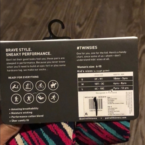 🌔Mommy & Me Matching Socks - Picture 3 of 4